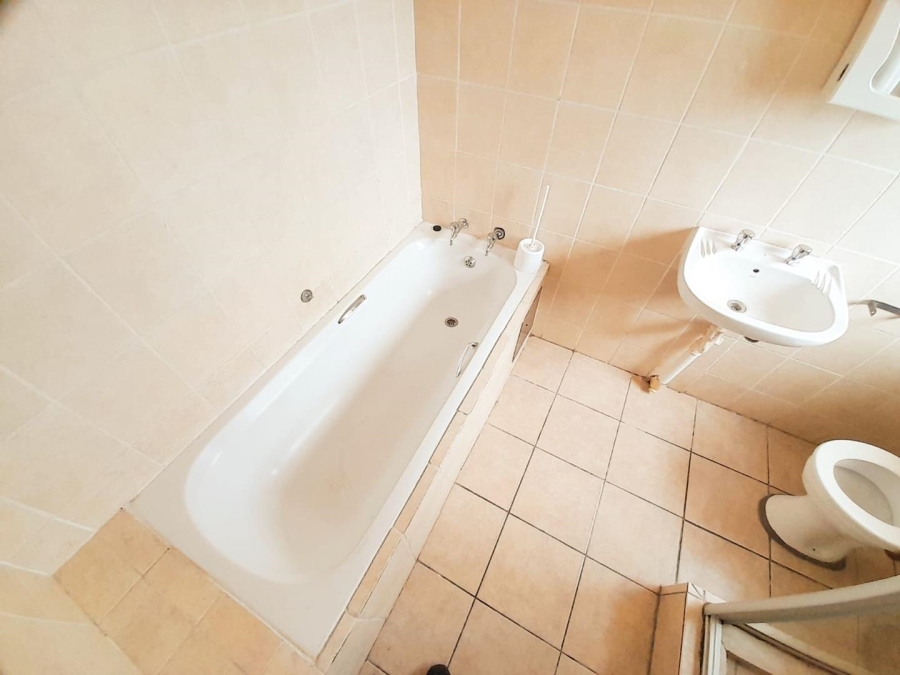 3 Bedroom Property for Sale in Cosmo City Gauteng