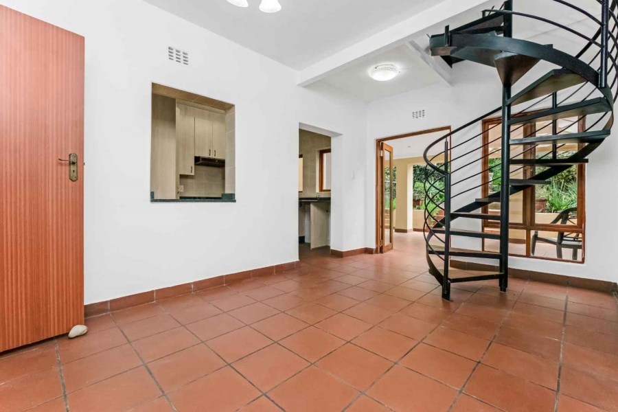 To Let 2 Bedroom Property for Rent in Lonehill Gauteng