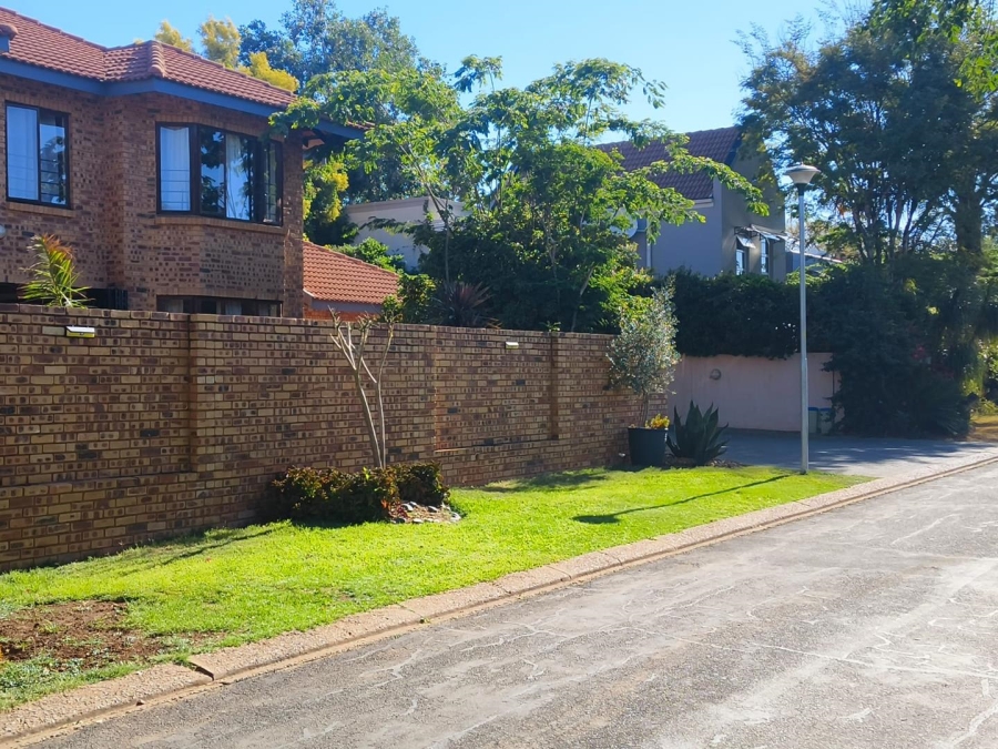 3 Bedroom Property for Sale in Silver Lakes Golf Estate Gauteng