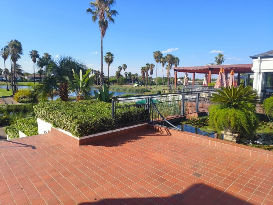 3 Bedroom Property for Sale in Silver Lakes Golf Estate Gauteng