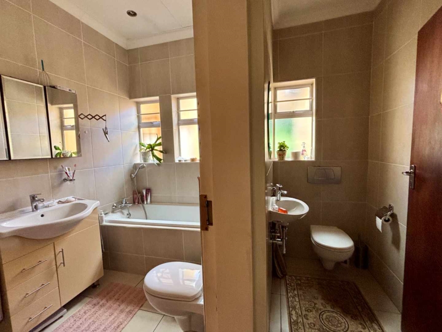 3 Bedroom Property for Sale in Clubview Gauteng