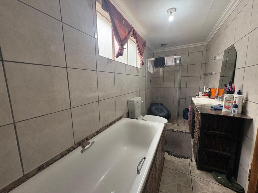 3 Bedroom Property for Sale in Sophiatown Gauteng