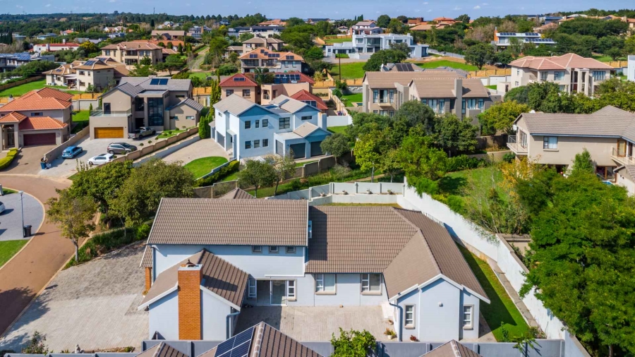 5 Bedroom Property for Sale in Country View Estate Gauteng