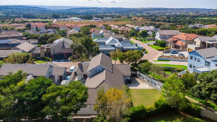 5 Bedroom Property for Sale in Country View Estate Gauteng