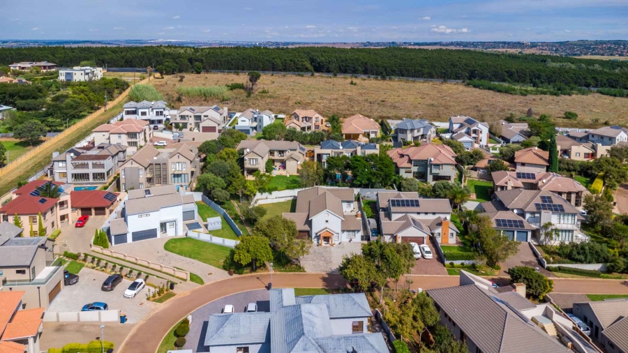 5 Bedroom Property for Sale in Country View Estate Gauteng