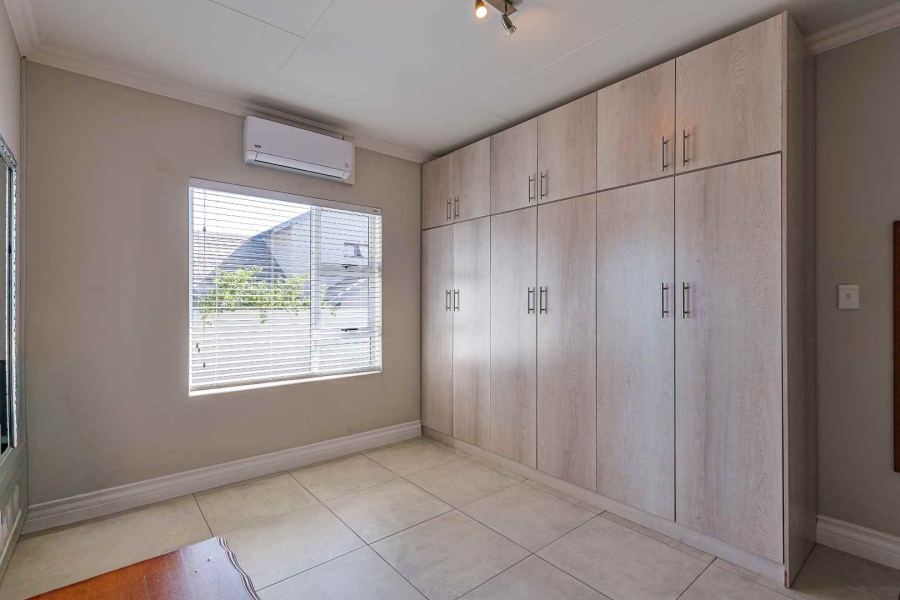 5 Bedroom Property for Sale in Country View Estate Gauteng