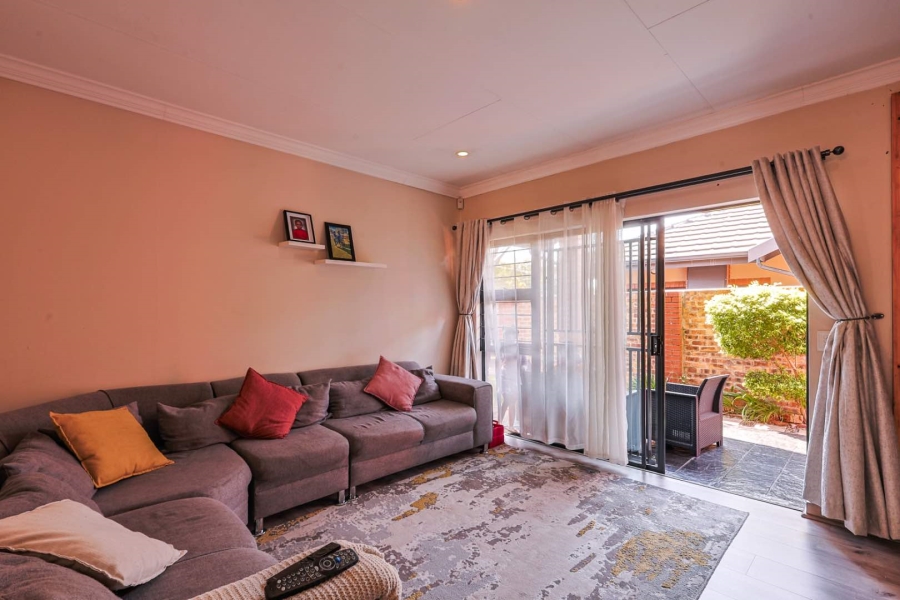 3 Bedroom Property for Sale in Equestria Gauteng