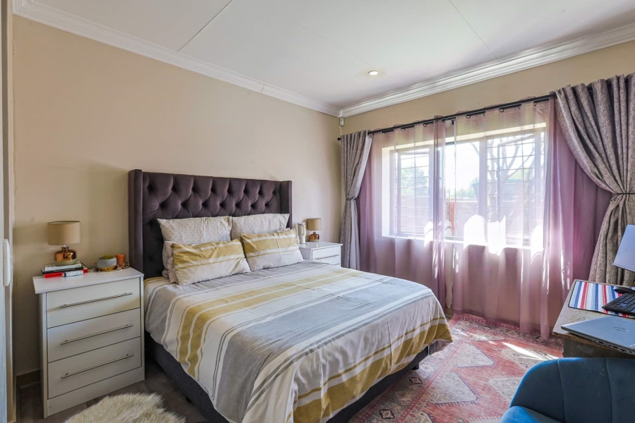 3 Bedroom Property for Sale in Equestria Gauteng