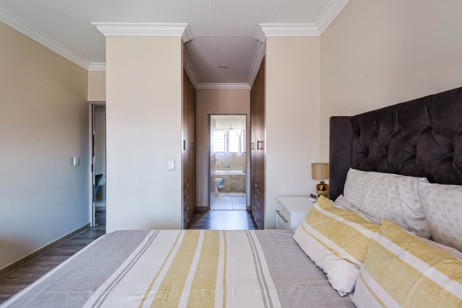 3 Bedroom Property for Sale in Equestria Gauteng