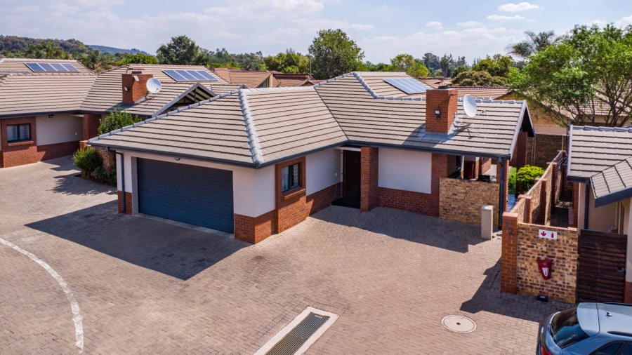 3 Bedroom Property for Sale in Equestria Gauteng