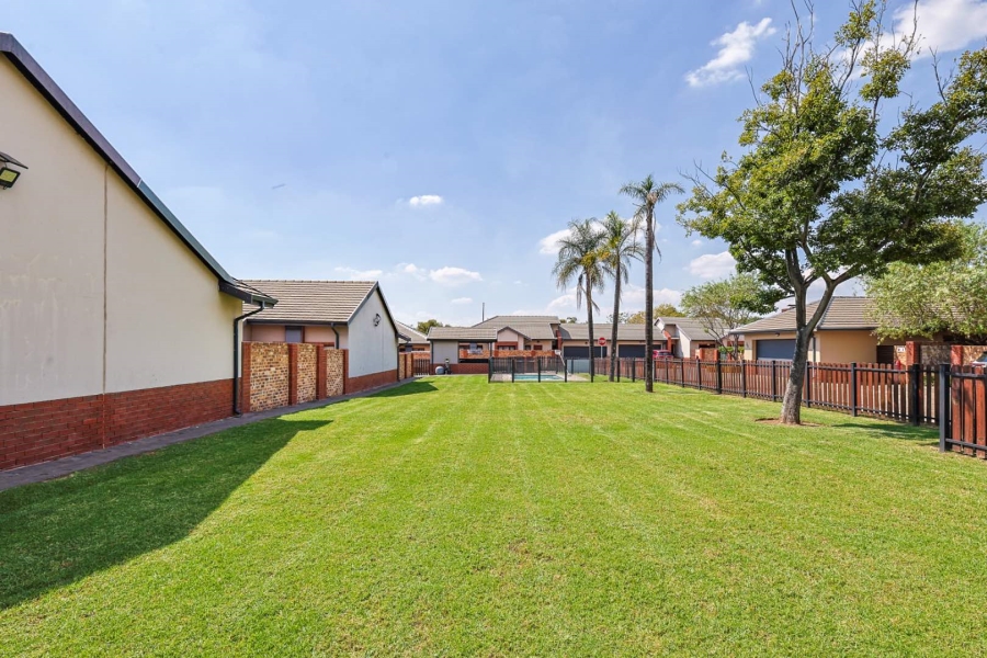 3 Bedroom Property for Sale in Equestria Gauteng