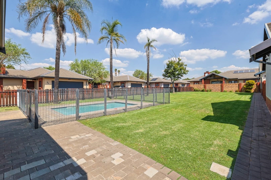 3 Bedroom Property for Sale in Equestria Gauteng
