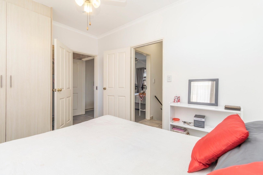 3 Bedroom Property for Sale in Honeydew Manor Gauteng