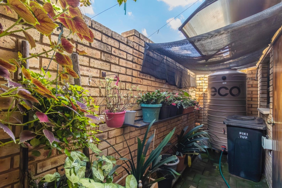 3 Bedroom Property for Sale in Honeydew Manor Gauteng