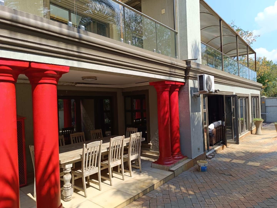 7 Bedroom Property for Sale in Raslouw A H Gauteng
