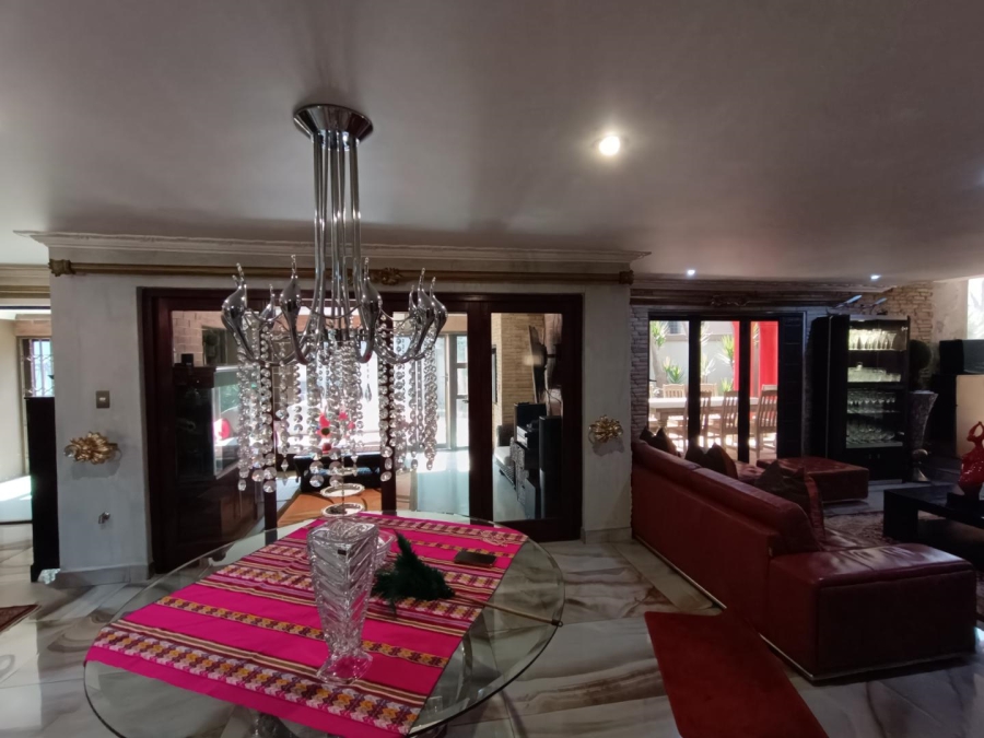 7 Bedroom Property for Sale in Raslouw A H Gauteng