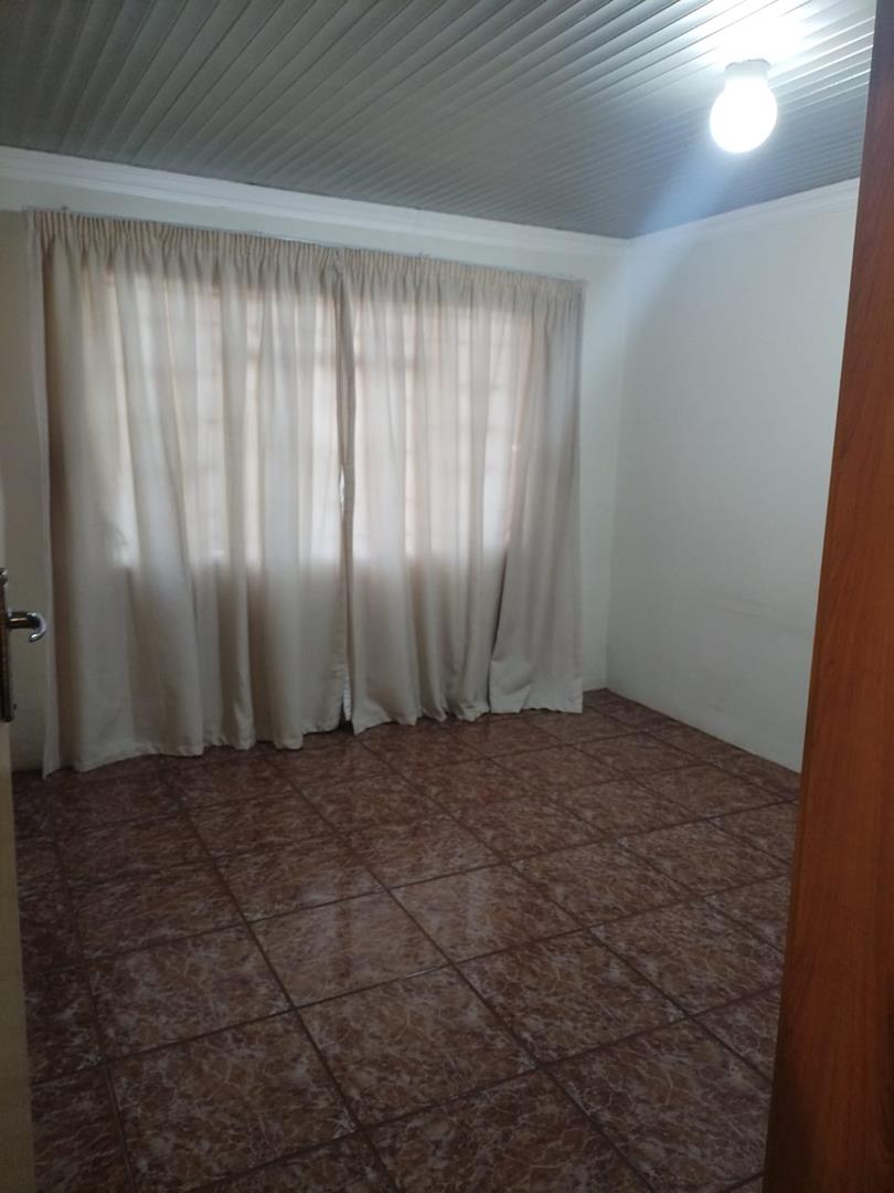 4 Bedroom Property for Sale in Mamelodi Gardens Gauteng