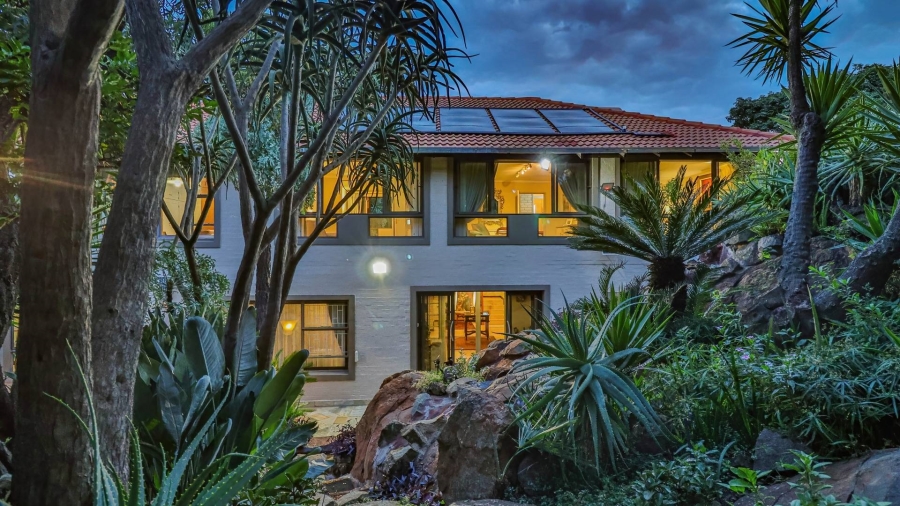 6 Bedroom Property for Sale in Glenvista Gauteng