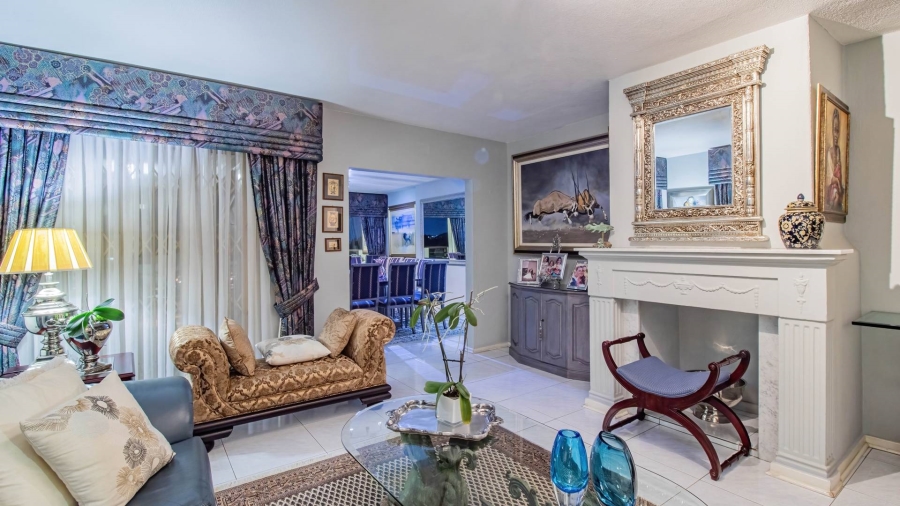 6 Bedroom Property for Sale in Glenvista Gauteng