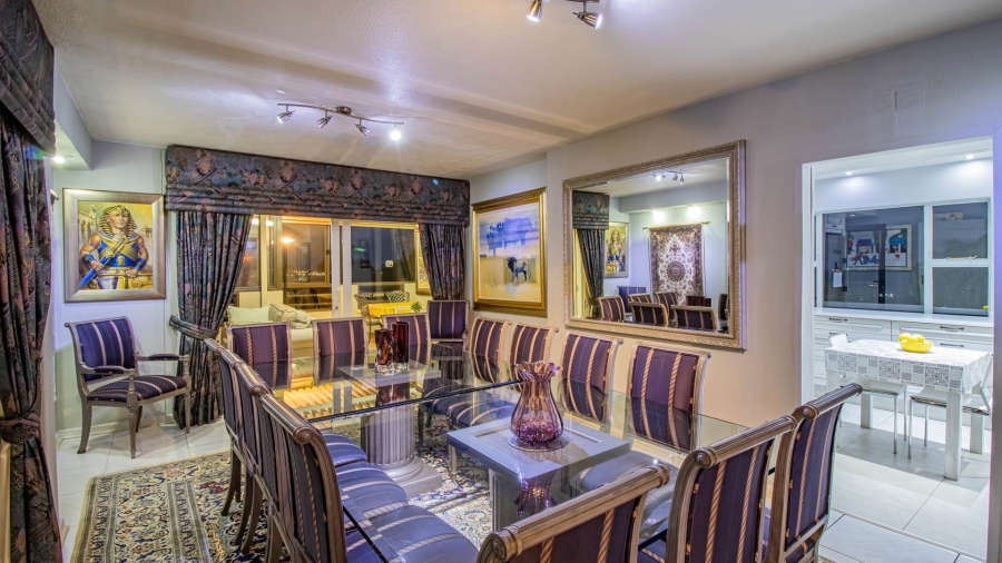 6 Bedroom Property for Sale in Glenvista Gauteng