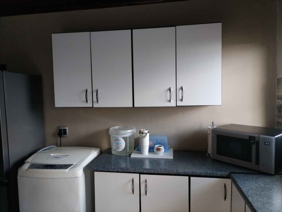 4 Bedroom Property for Sale in Witpoortjie Gauteng