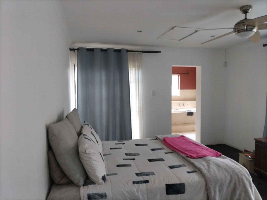 4 Bedroom Property for Sale in Witpoortjie Gauteng