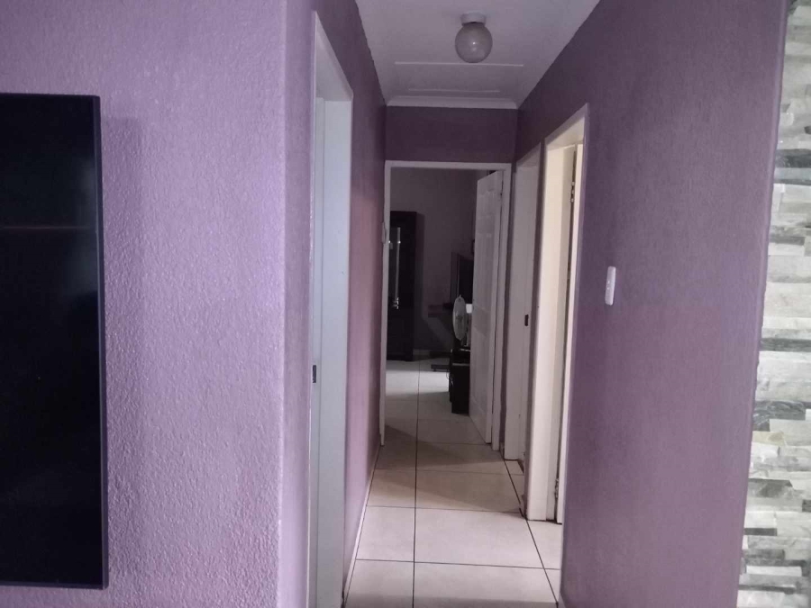3 Bedroom Property for Sale in Protea Glen Gauteng