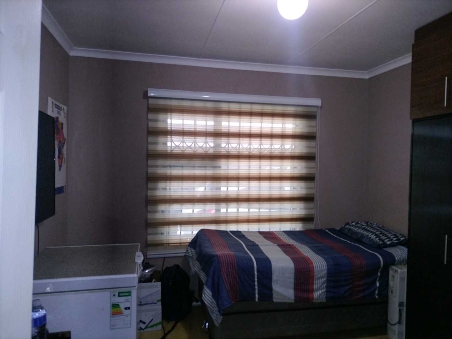 3 Bedroom Property for Sale in Protea Glen Gauteng