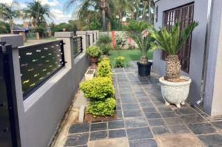 3 Bedroom Property for Sale in Montana Gauteng