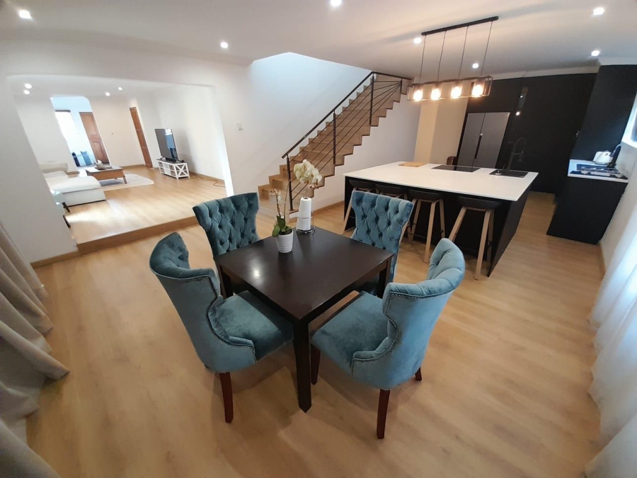 6 Bedroom Property for Sale in Noordwyk Gauteng