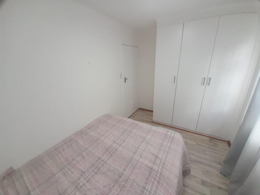 6 Bedroom Property for Sale in Noordwyk Gauteng