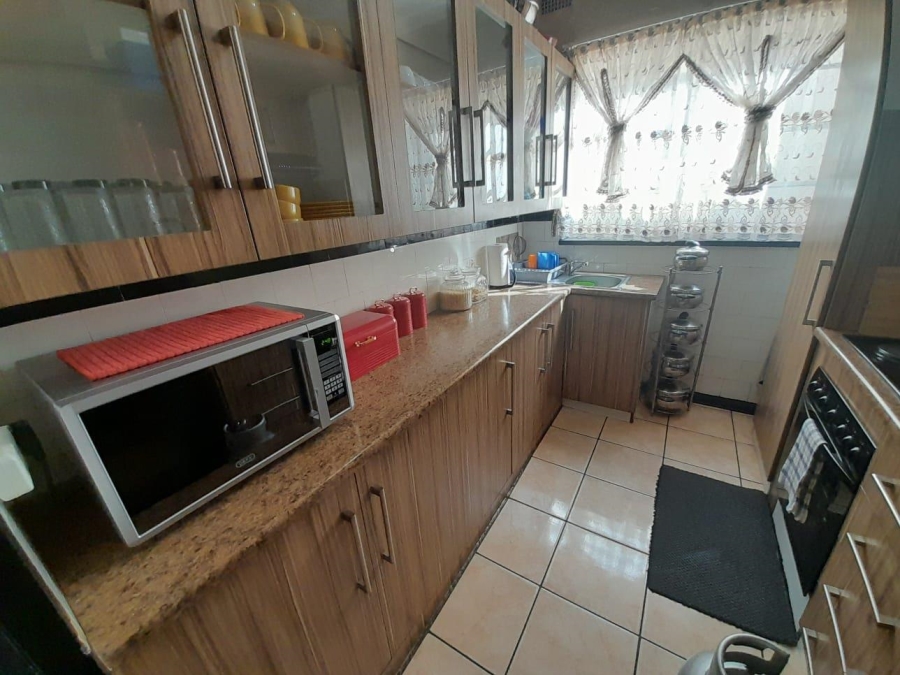 2 Bedroom Property for Sale in Germiston South Gauteng