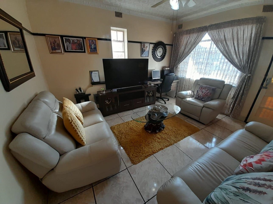 2 Bedroom Property for Sale in Germiston South Gauteng