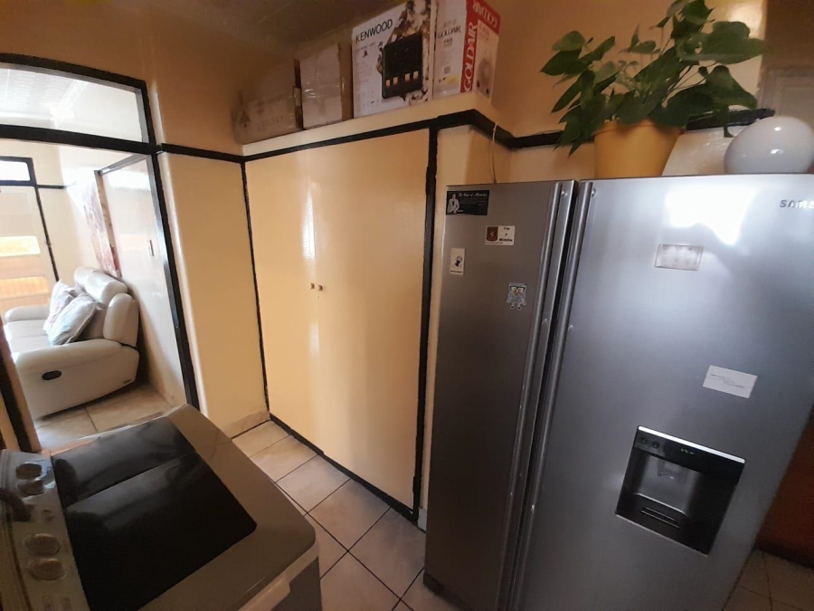 2 Bedroom Property for Sale in Germiston South Gauteng