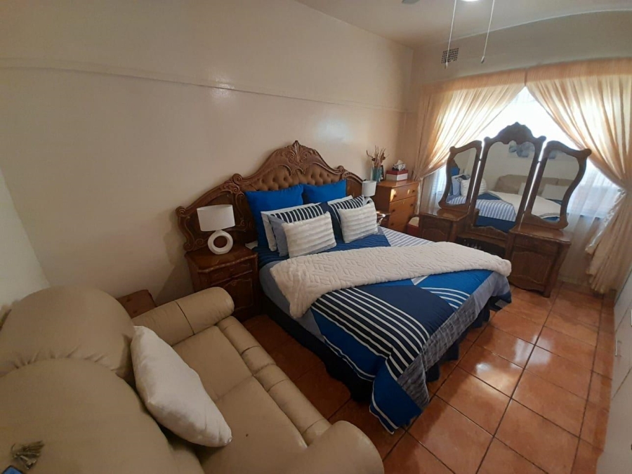 2 Bedroom Property for Sale in Germiston South Gauteng