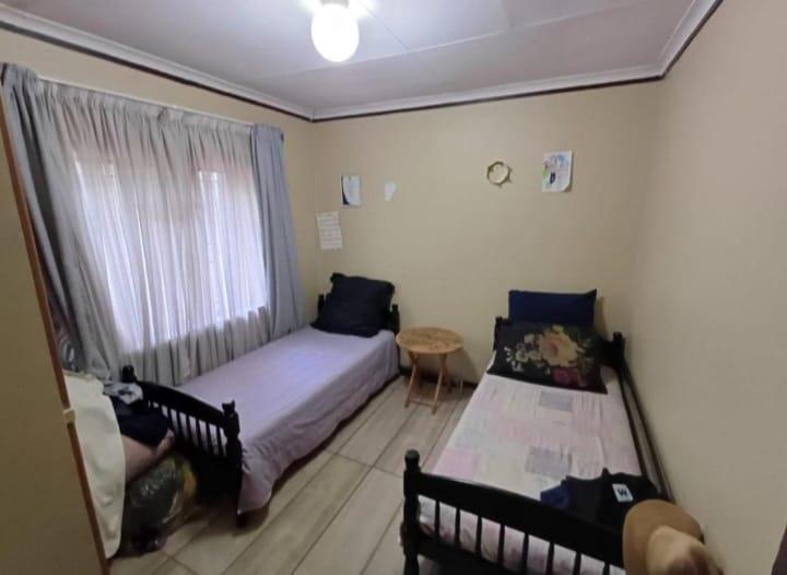 2 Bedroom Property for Sale in Elandspoort Gauteng