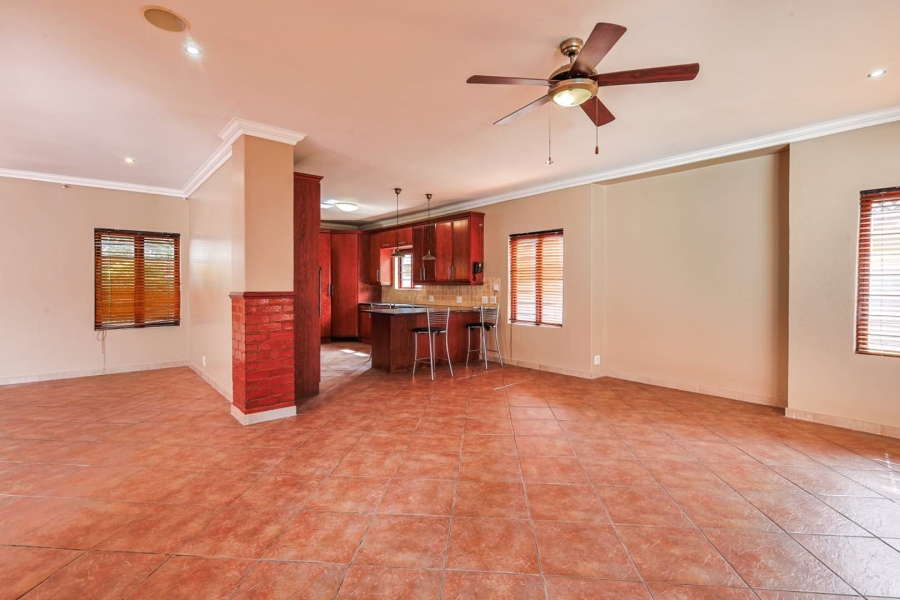 To Let 4 Bedroom Property for Rent in Silver Stream Estate Gauteng