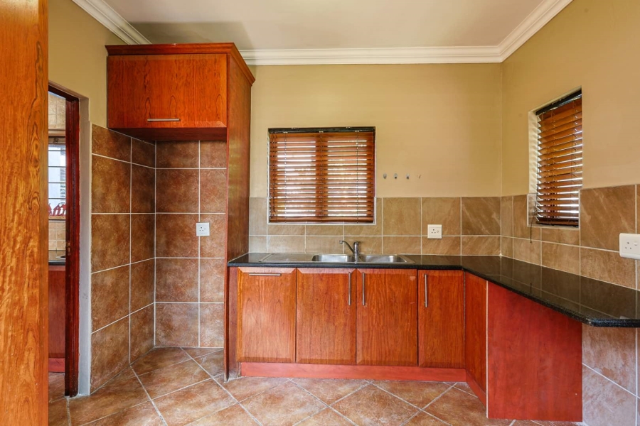 To Let 4 Bedroom Property for Rent in Silver Stream Estate Gauteng