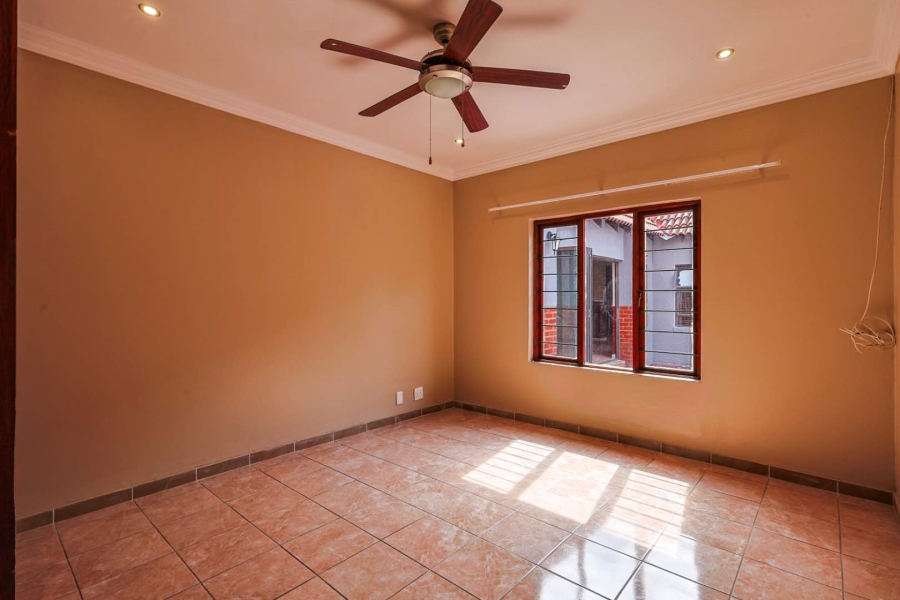 To Let 4 Bedroom Property for Rent in Silver Stream Estate Gauteng