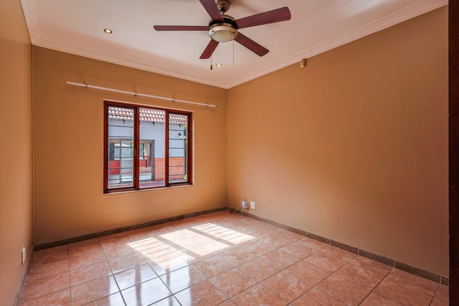 To Let 4 Bedroom Property for Rent in Silver Stream Estate Gauteng