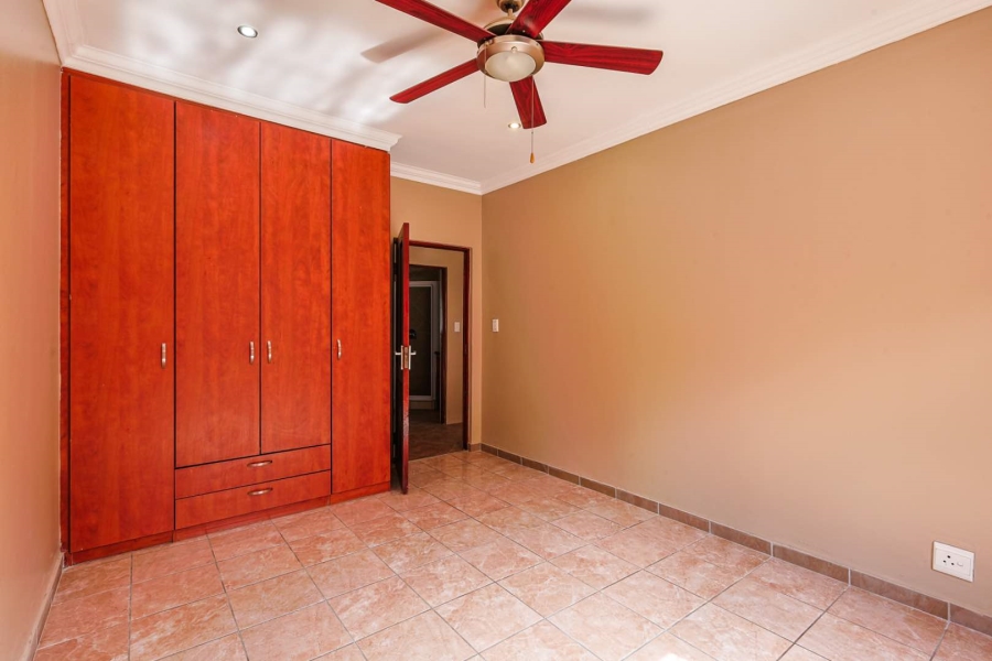 To Let 4 Bedroom Property for Rent in Silver Stream Estate Gauteng