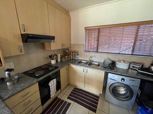 2 Bedroom Property for Sale in Edleen Gauteng