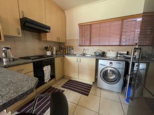 2 Bedroom Property for Sale in Edleen Gauteng
