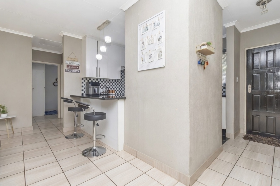 2 Bedroom Property for Sale in Northwold Gauteng