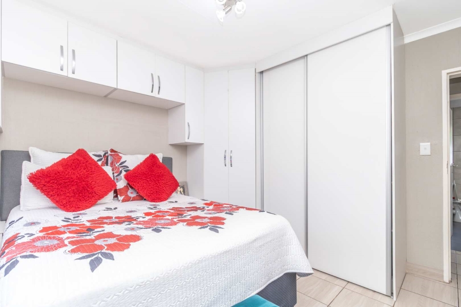 2 Bedroom Property for Sale in Northwold Gauteng