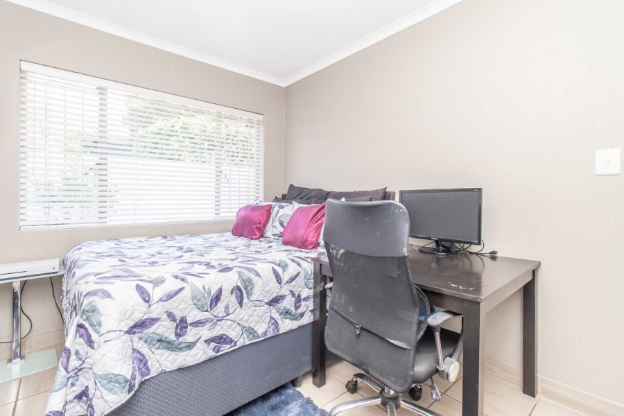 2 Bedroom Property for Sale in Northwold Gauteng