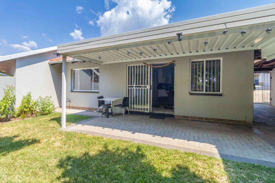 2 Bedroom Property for Sale in Northwold Gauteng