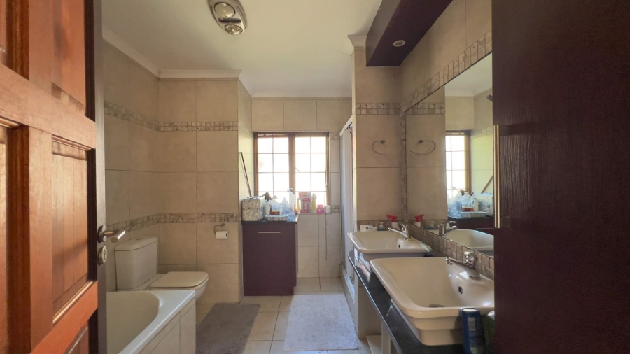 3 Bedroom Property for Sale in Midstream Estate Gauteng