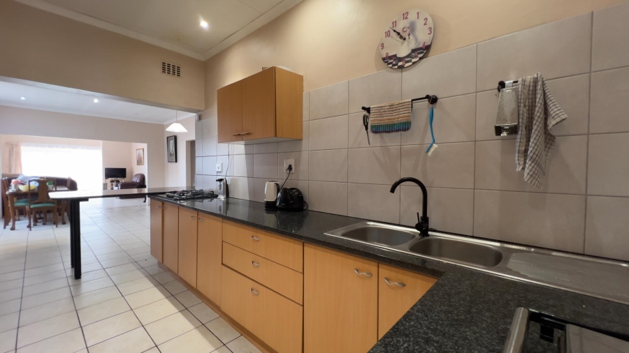 3 Bedroom Property for Sale in Lyttelton Gauteng