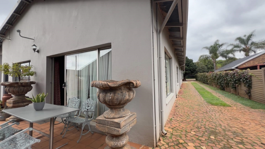 3 Bedroom Property for Sale in Lyttelton Gauteng